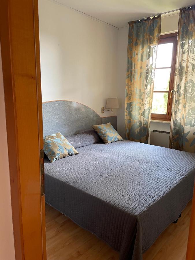 Residence Alexandra Stay 西尔米奥奈 外观 照片