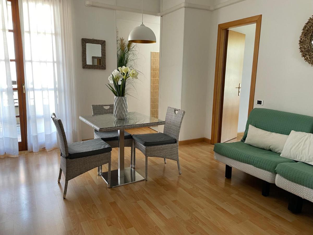 Residence Alexandra Stay 西尔米奥奈 外观 照片