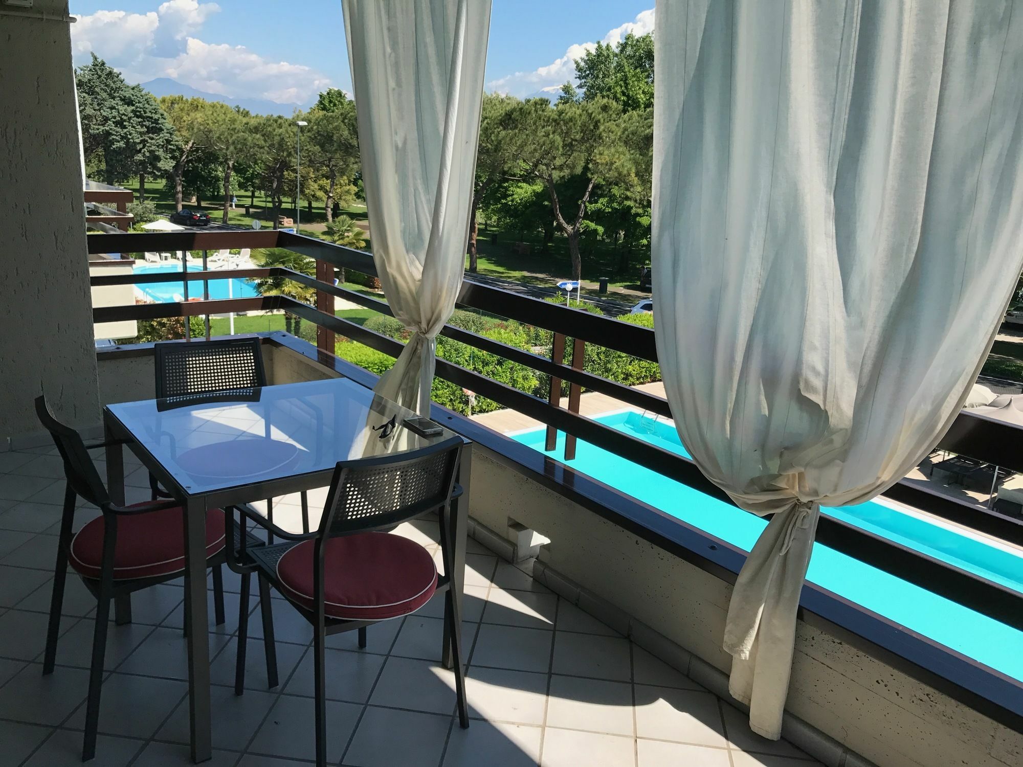 Residence Alexandra Stay 西尔米奥奈 外观 照片