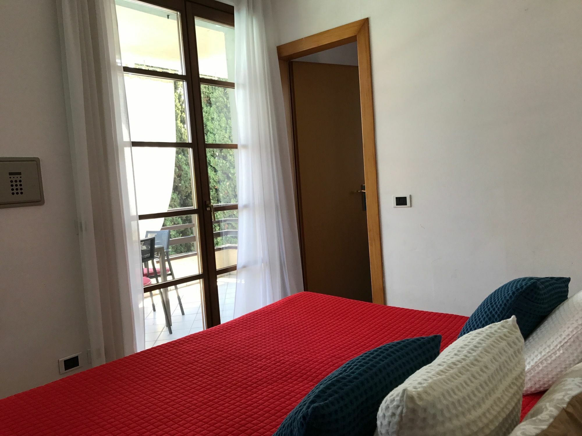 Residence Alexandra Stay 西尔米奥奈 外观 照片